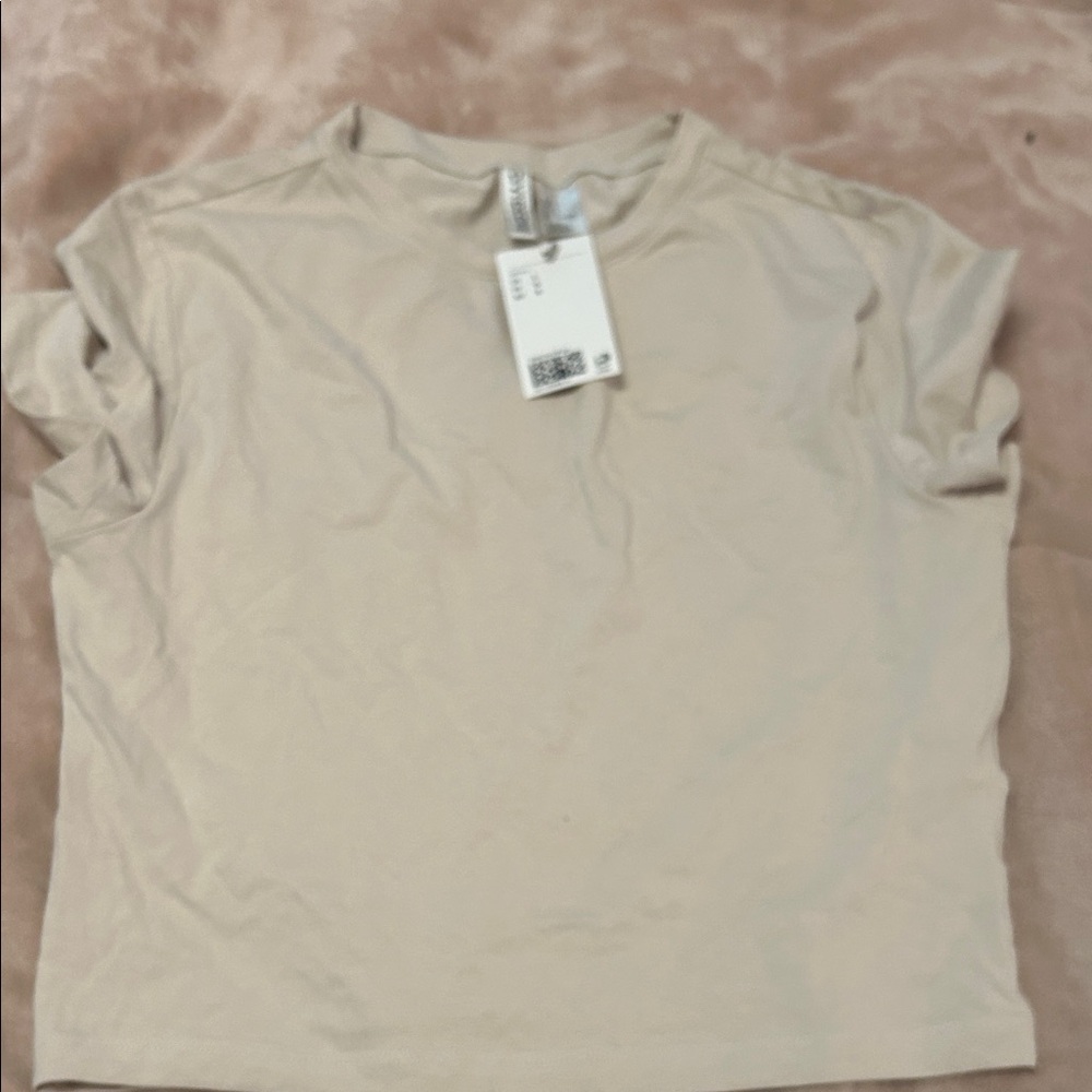 H&M Cream Crop Top